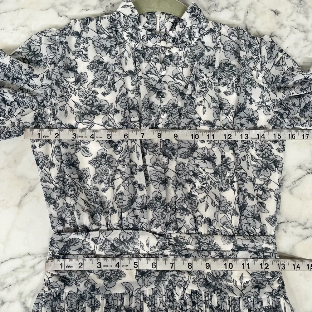 Ivy City Co Mini Brynley Floral Long Puff Sleeve Dress Blue White Girls 11/12